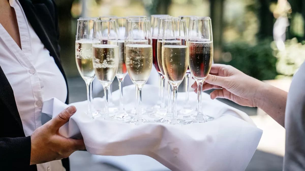Prosecco: Ein Hochgenuss mit Nuancen von Birnen und Orangenblüten