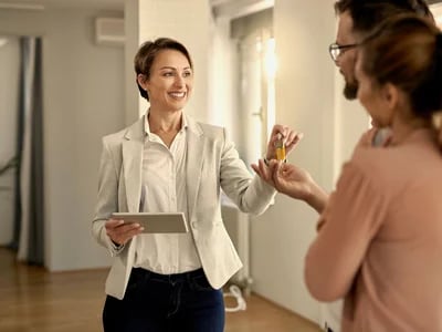 Bester Immobilienmakler Frankfurt begleitet Sie bei Kauf und Verkauf