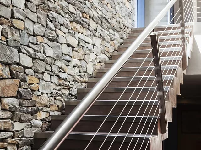 Verbessern Sie das Design Ihres Zuhauses mit Stepsta: Maßgefertigte Treppen, ganz nach Ihren Wünschen