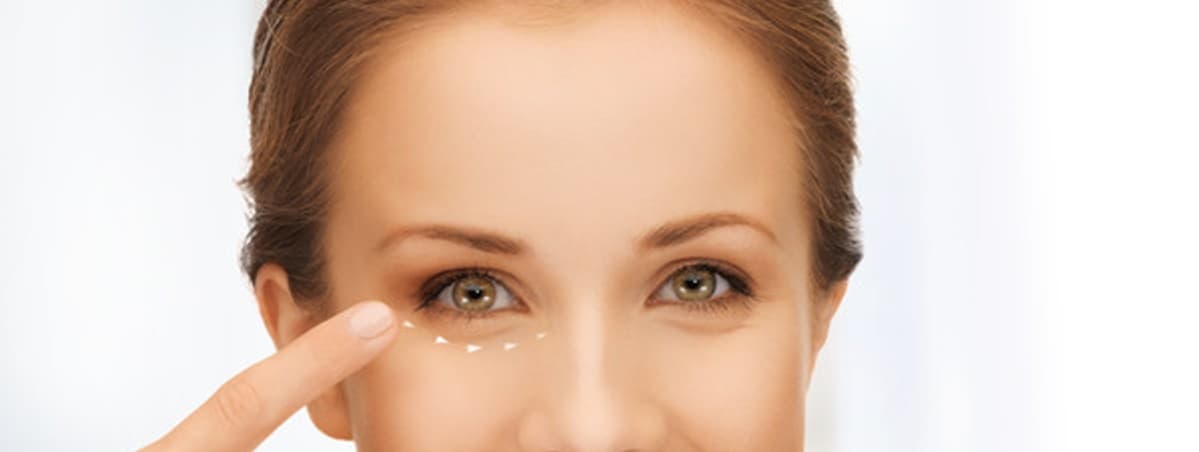 Wimpernverlängerung und hochwertige Wimpernpinzette von LashLink