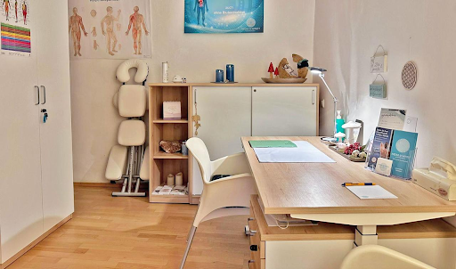 Wie eine Praxis für Homöopathie Ihre natürliche Gesundheitsreise unterstützt