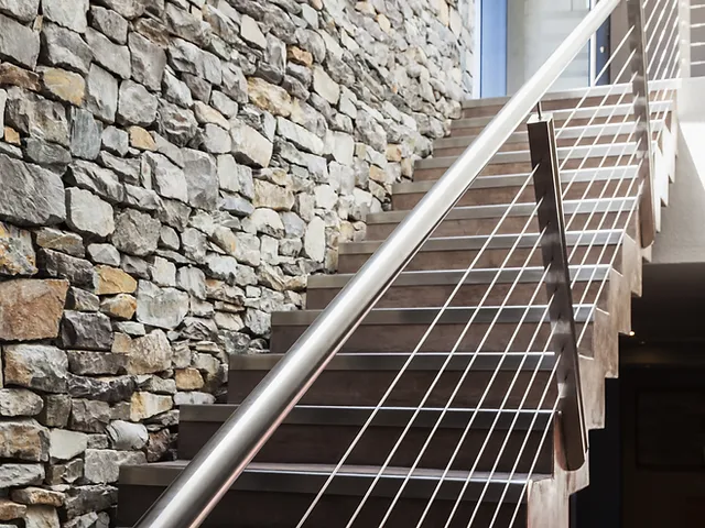 Verbessern Sie das Design Ihres Zuhauses mit Stepsta: Maßgefertigte Treppen, ganz nach Ihren Wünschen
