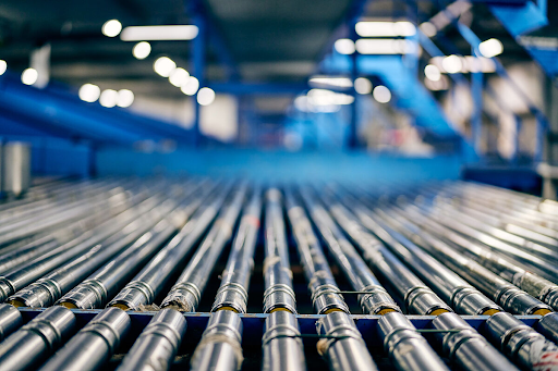 Warum der Service für Fördertechnik für den reibungslosen Betrieb Ihrer Produktionslinie unerlässlich ist