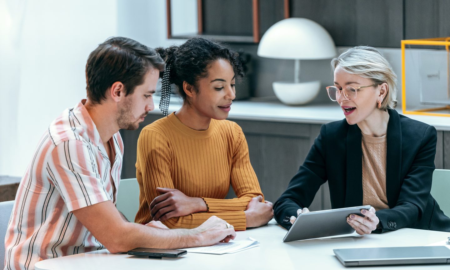 Ihr neuer Job wartet! Jetzt Stellenangebote bei der E+Service+Check GmbH entdecken